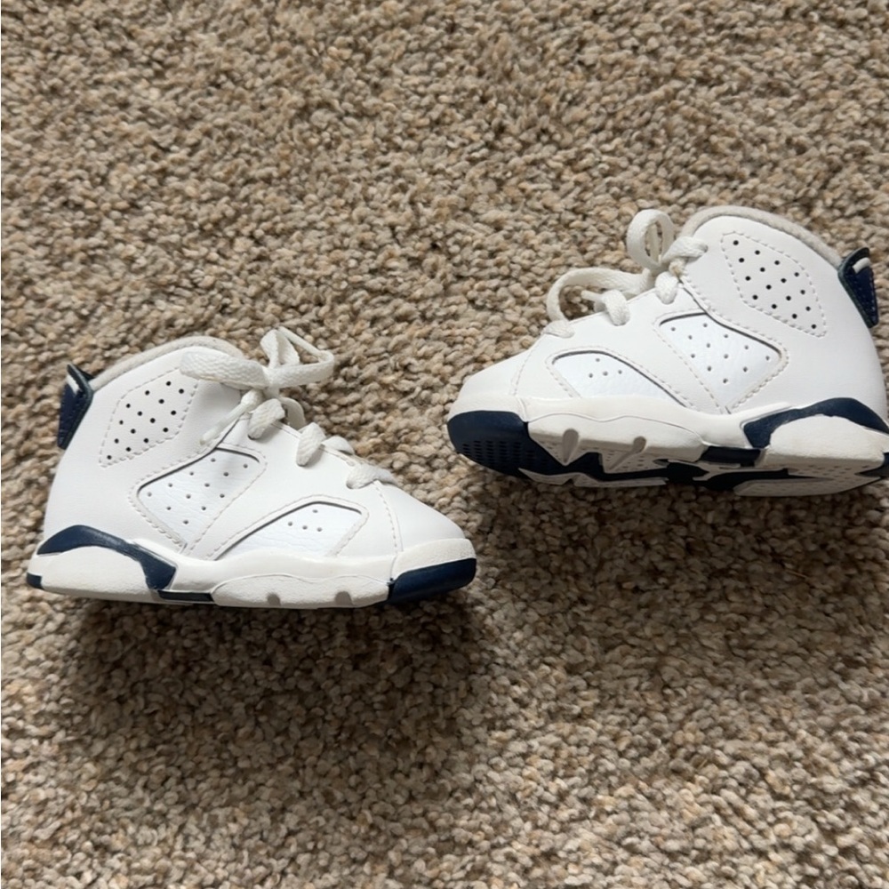 Jordan 6 Midnight Navy 4C TD